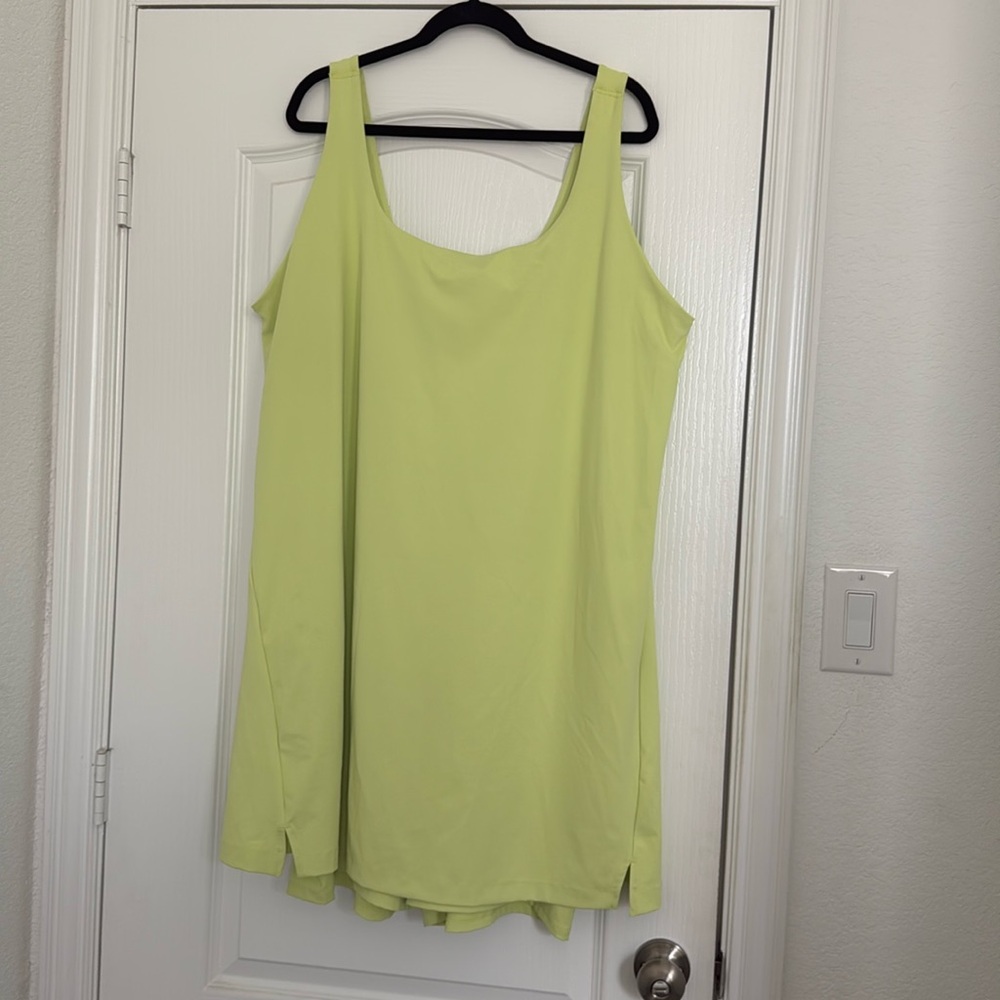 Old Navy Active Workout Dress w shorts